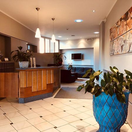 Hotel Delfina Signa Eksteriør billede