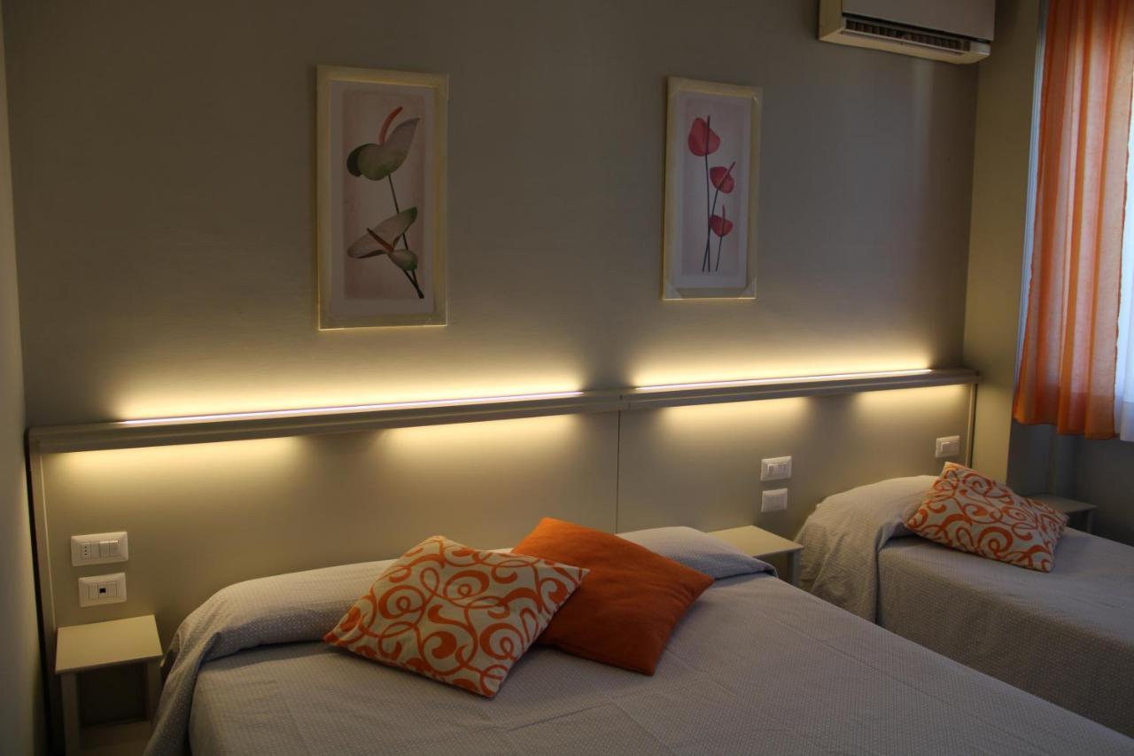 Hotel Delfina Signa Eksteriør billede
