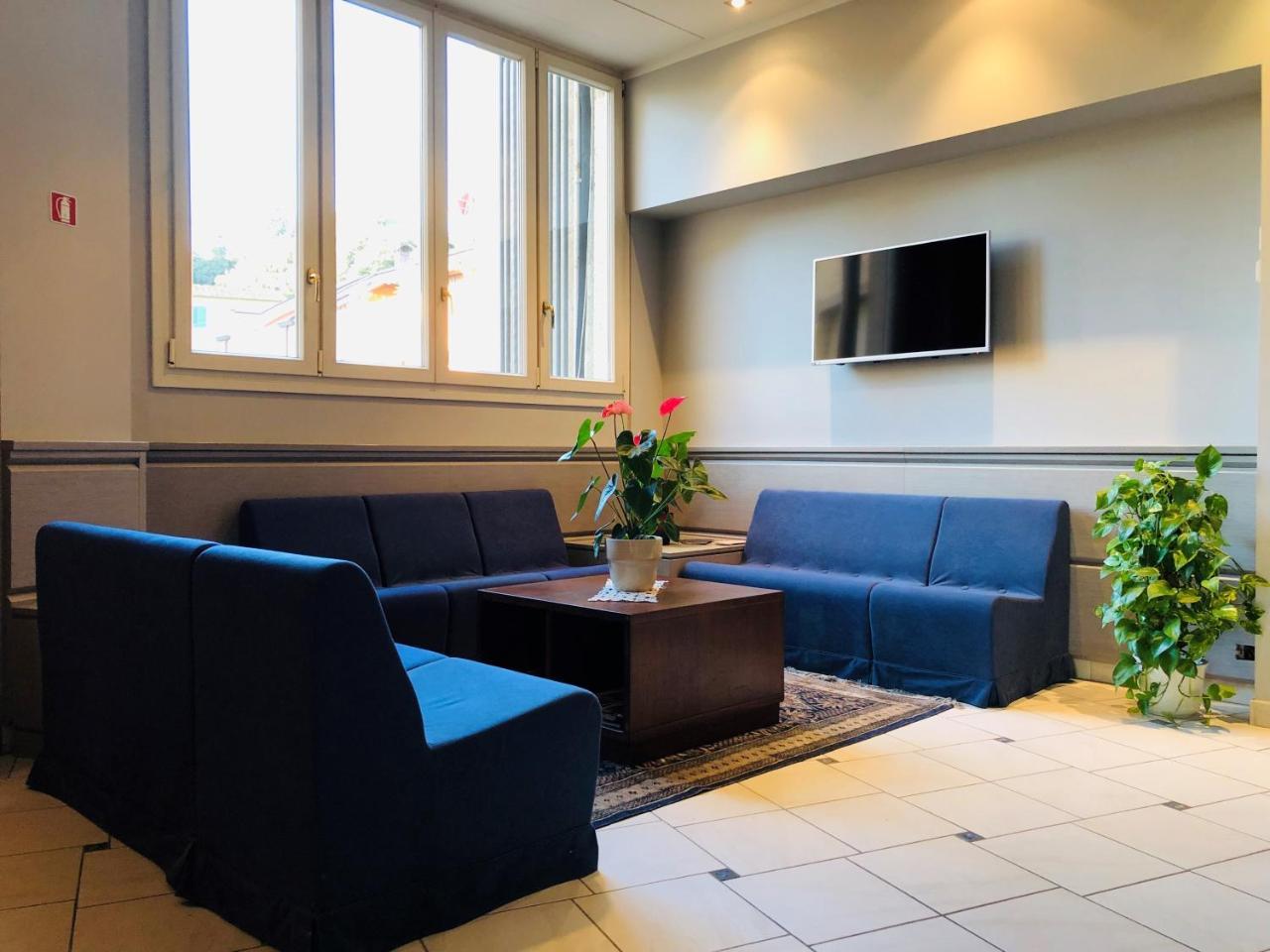 Hotel Delfina Signa Eksteriør billede